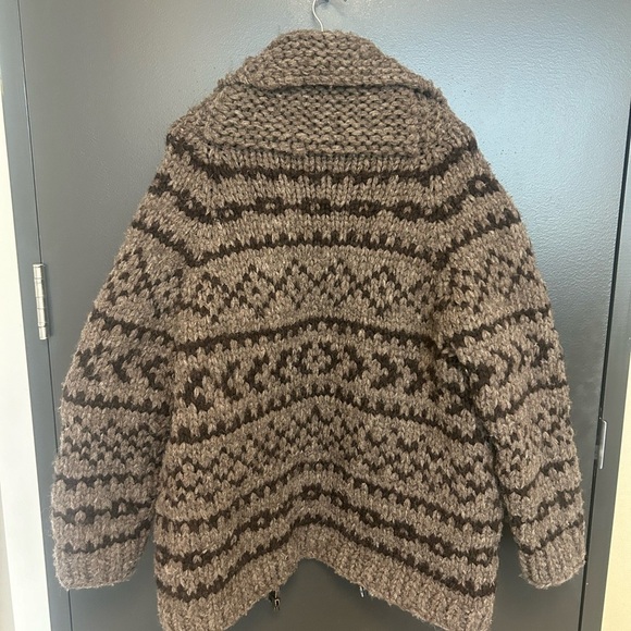 Cowichan authentic XXL or XL full wool in excellent condition- Unisex great cond - Picture 11 of 15